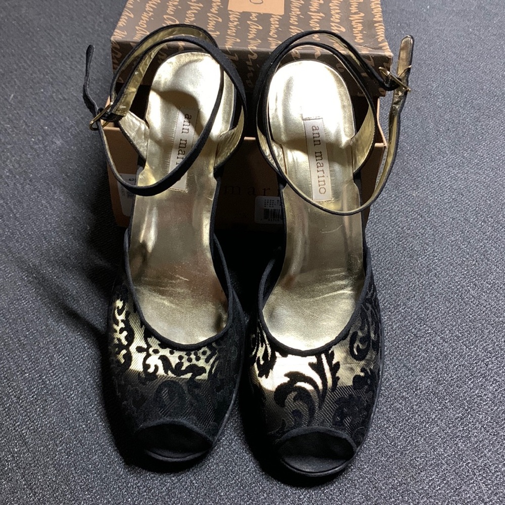 Fun party, strapy lacy heels!